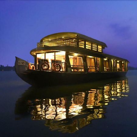 Cosy Premium Houseboats Hotel Alappuzha Eksteriør billede