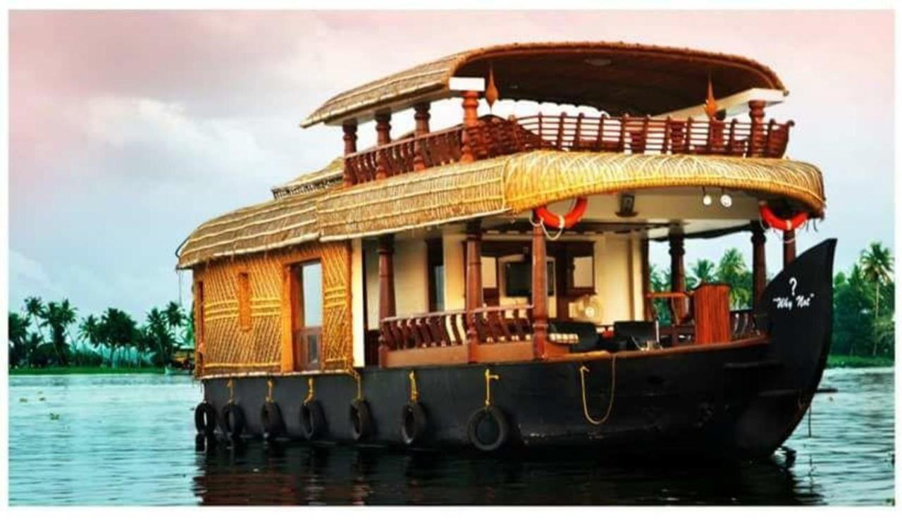 Cosy Premium Houseboats Hotel Alappuzha Eksteriør billede