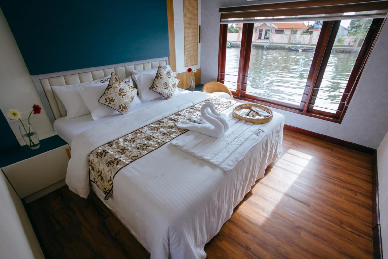 Cosy Premium Houseboats Hotel Alappuzha Eksteriør billede
