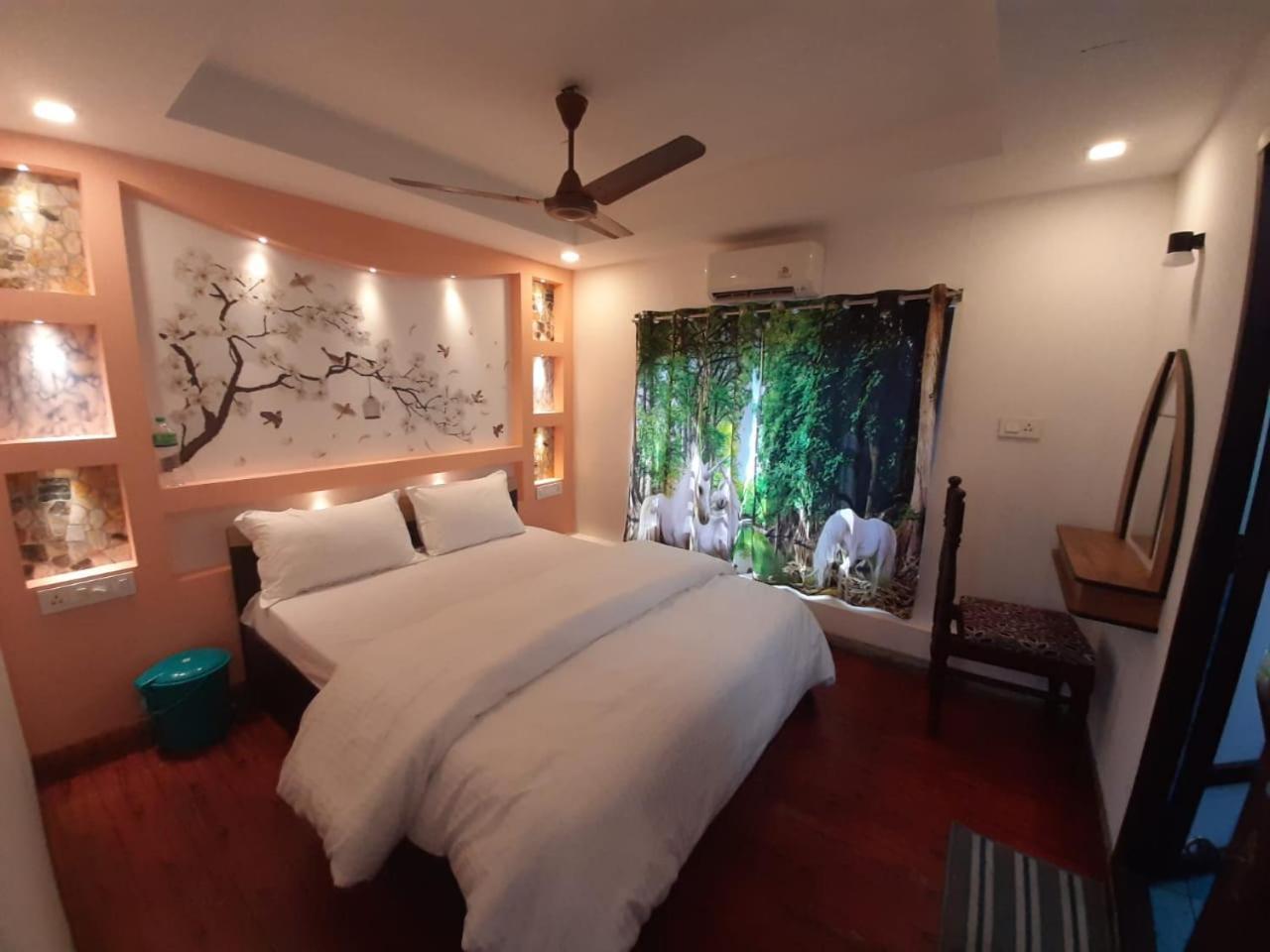 Cosy Premium Houseboats Hotel Alappuzha Eksteriør billede