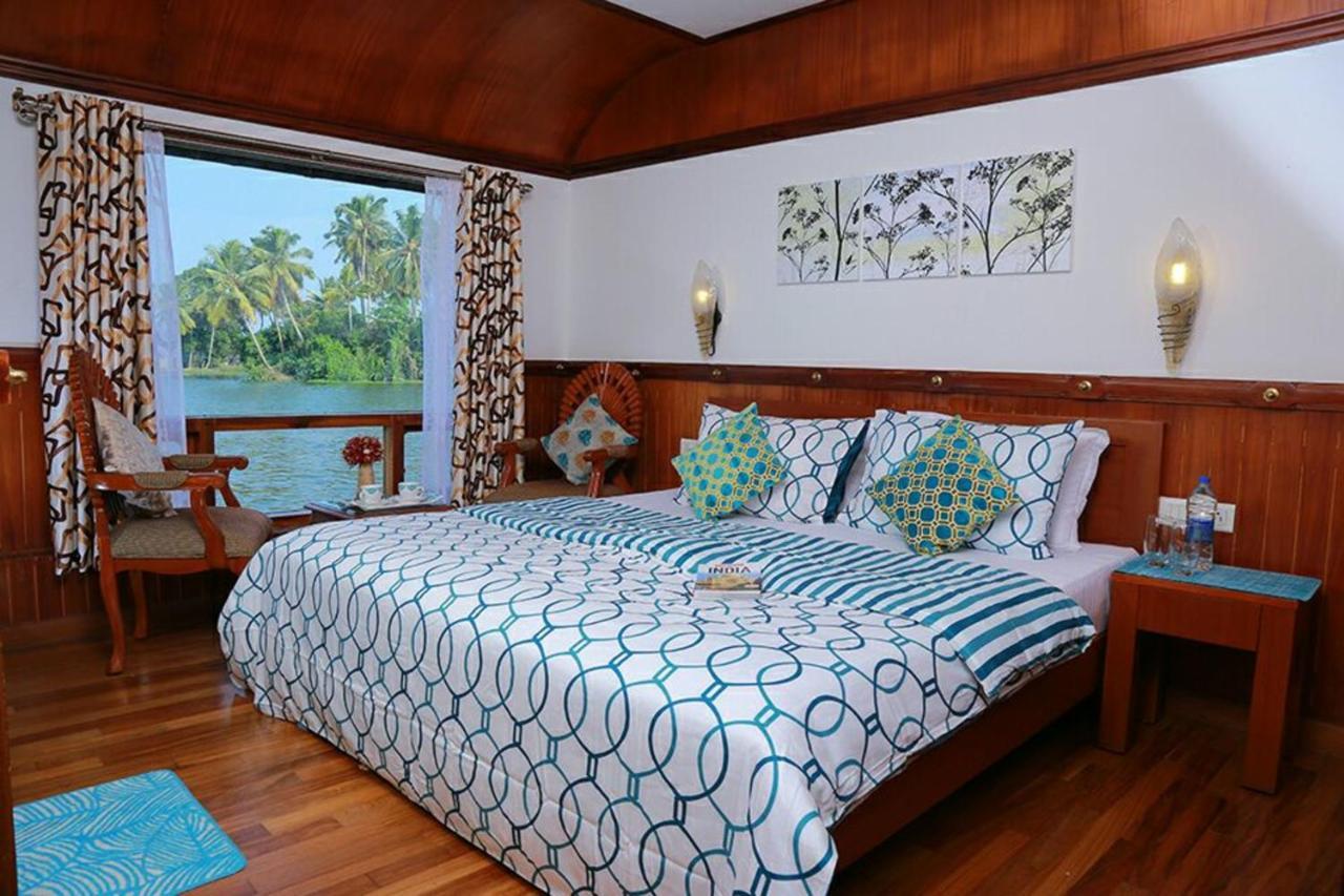 Cosy Premium Houseboats Hotel Alappuzha Eksteriør billede